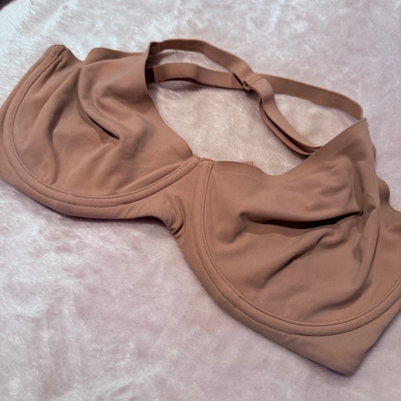 [Skims] bra - Picture 2 of 7